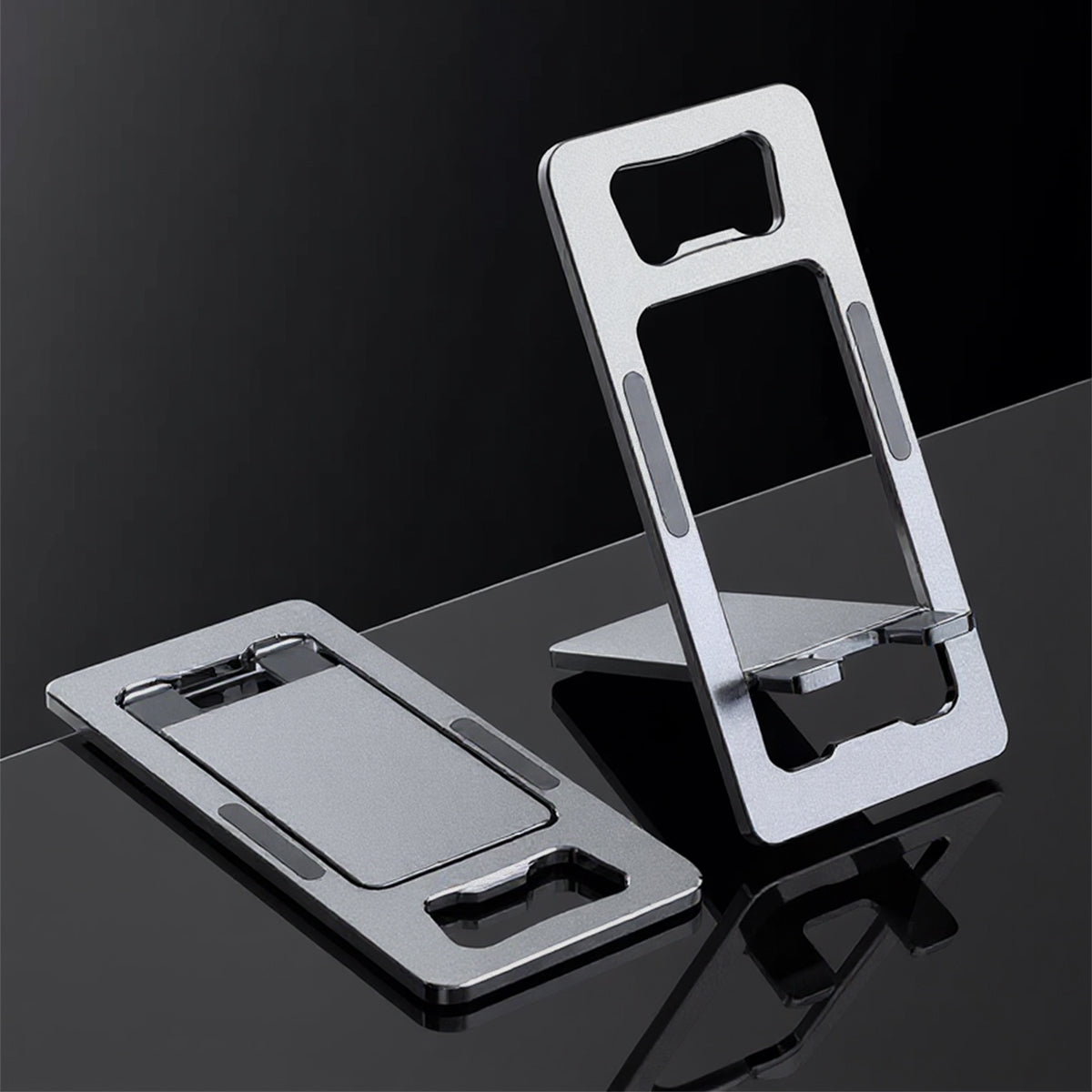 超薄型 折りたたみスマホスタンド｜名刺サイズで持ち歩きOK 角度調整・安定設計 在宅/外出の相棒