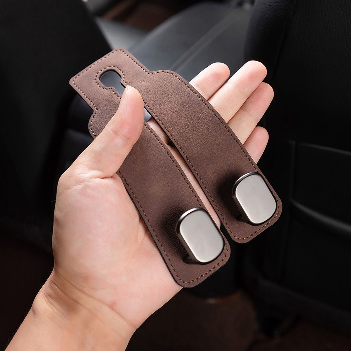 車用シートフック 2個セット ヘッドレストフック スマホスタンド 車内収納 荷物掛け バッグ掛け 買い物袋 車載フック スエード調 おしゃれ 買い物袋フック 車 便利グッズ 車内 整理 後部座 30